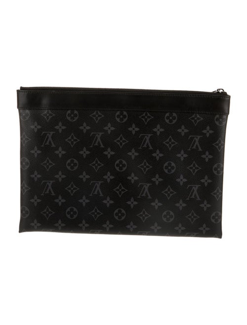 Louis Vuitton Monogram Eclipse Discovery Pochette GM