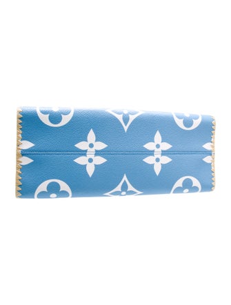 Louis Vuitton St Tropez Resort Giant Monogram Blue By The Pool OnTheGo GM 2021