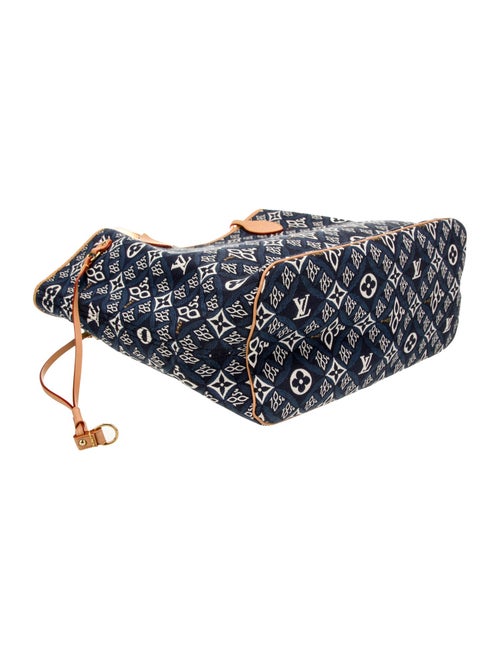 Louis Vuitton Canvas Shoulder Bag