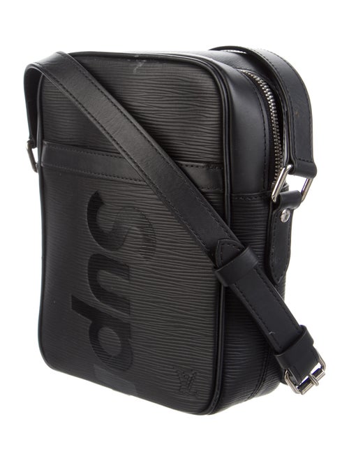 Louis Vuitton x Supreme Danube Epi PM Black