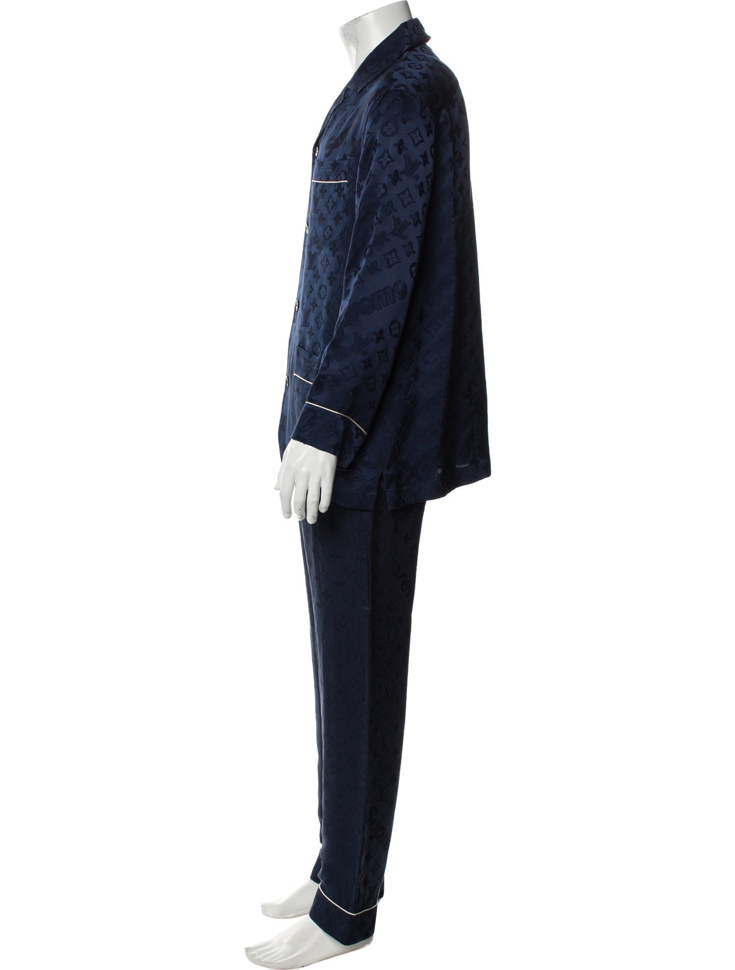 Louis Vuitton x Supreme 2017 LV Monogram Pajama Set