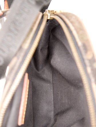 Louis Vuitton x Supreme LV Monogram Louis Vuitton Bumbag PM