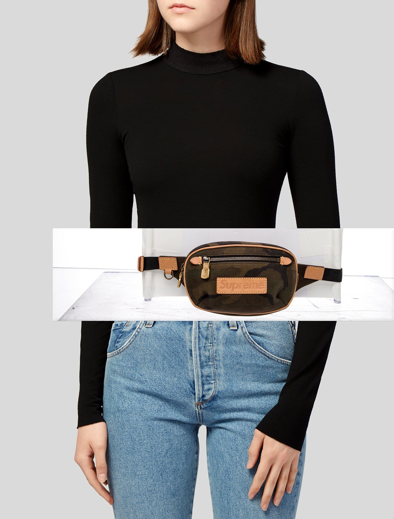 Louis Vuitton x Supreme Canvas Belt Bag