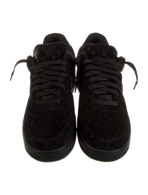 Louis Vuitton x Nike 2022 LV Monogram Sneakers