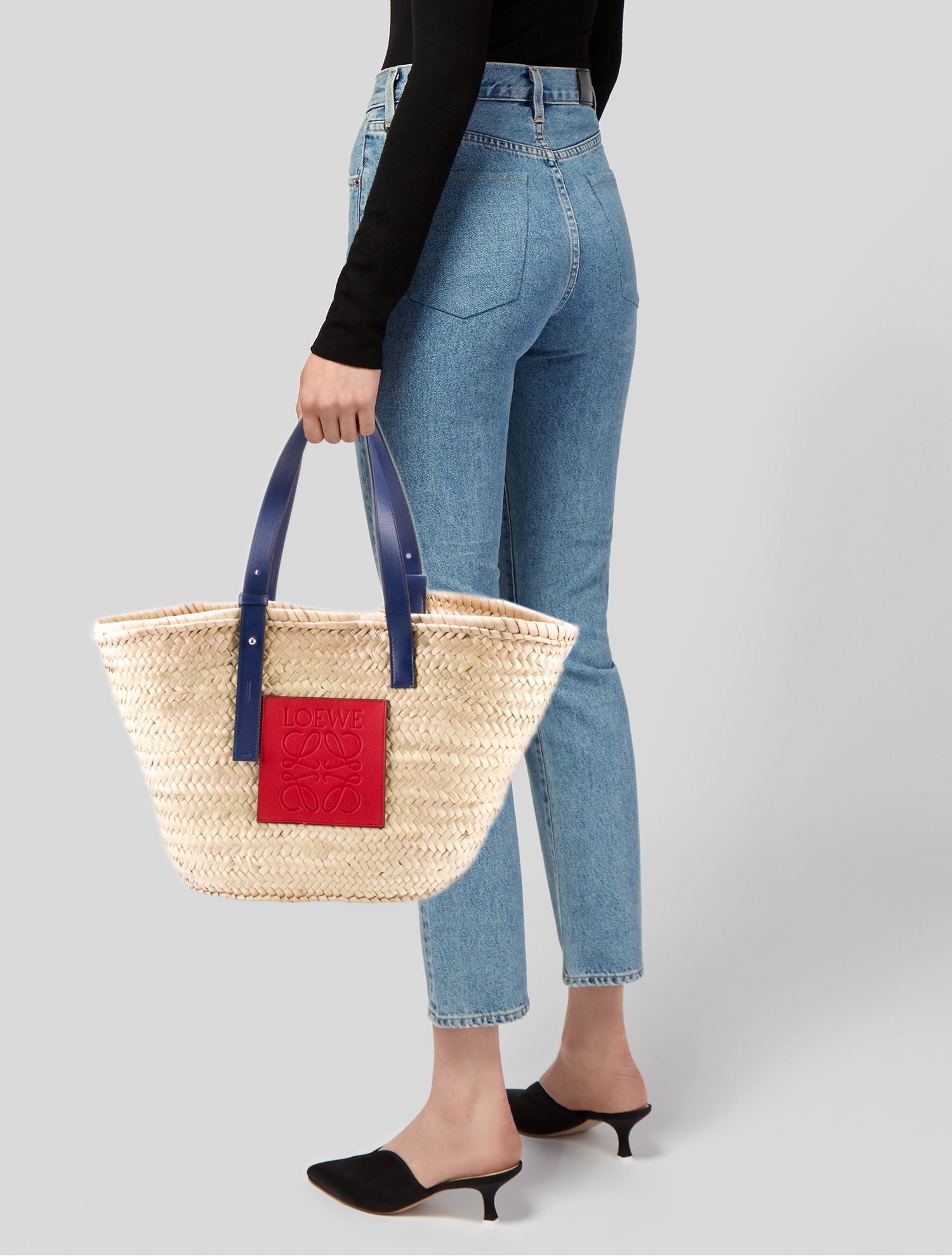 Yves Saint Laurent Saint Laurent 2020 Medium Panier Basket Bag