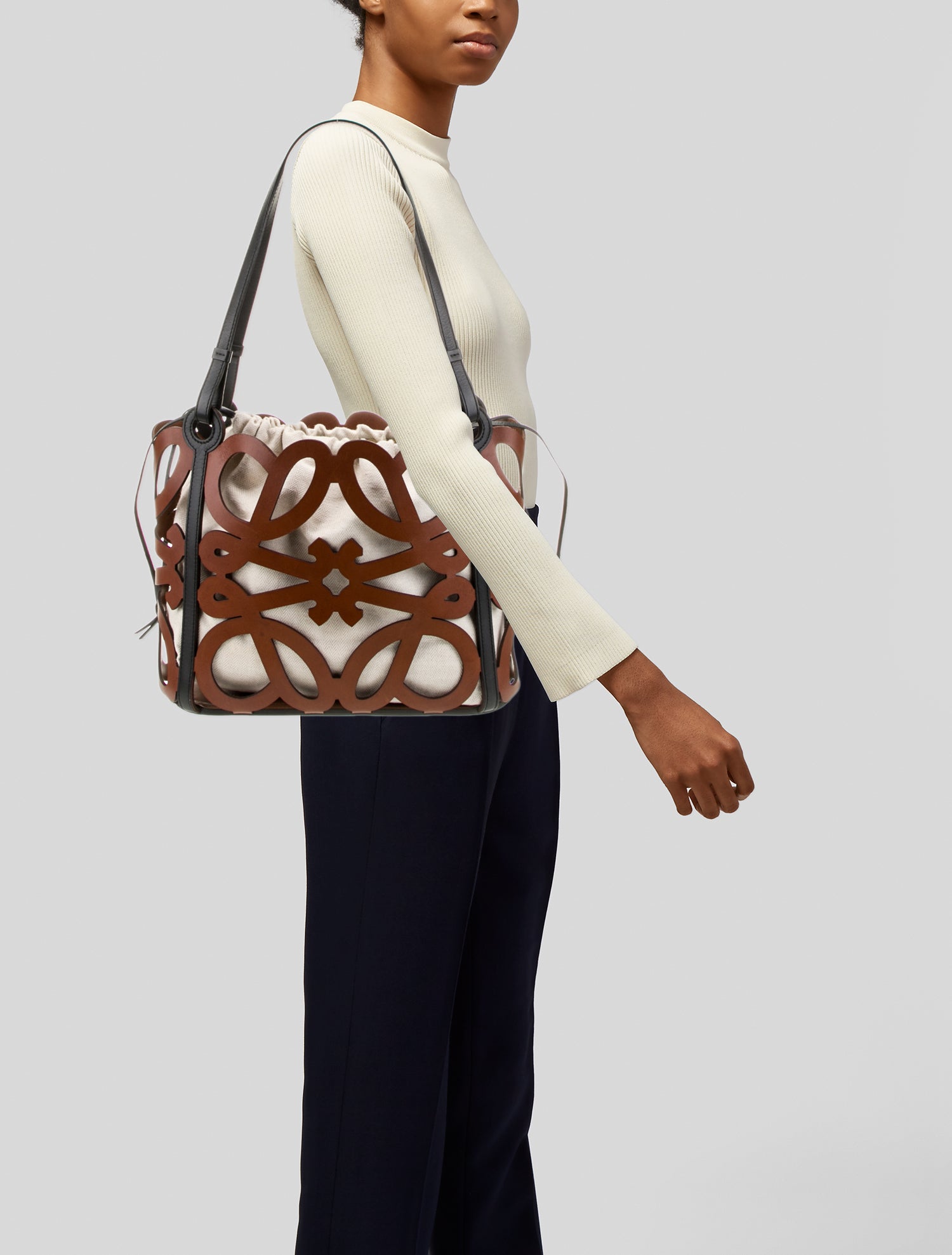 Loewe Leather Anagram Cutout Small