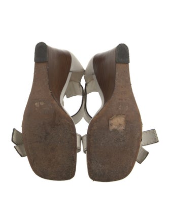 Loewe Leather Sandals
