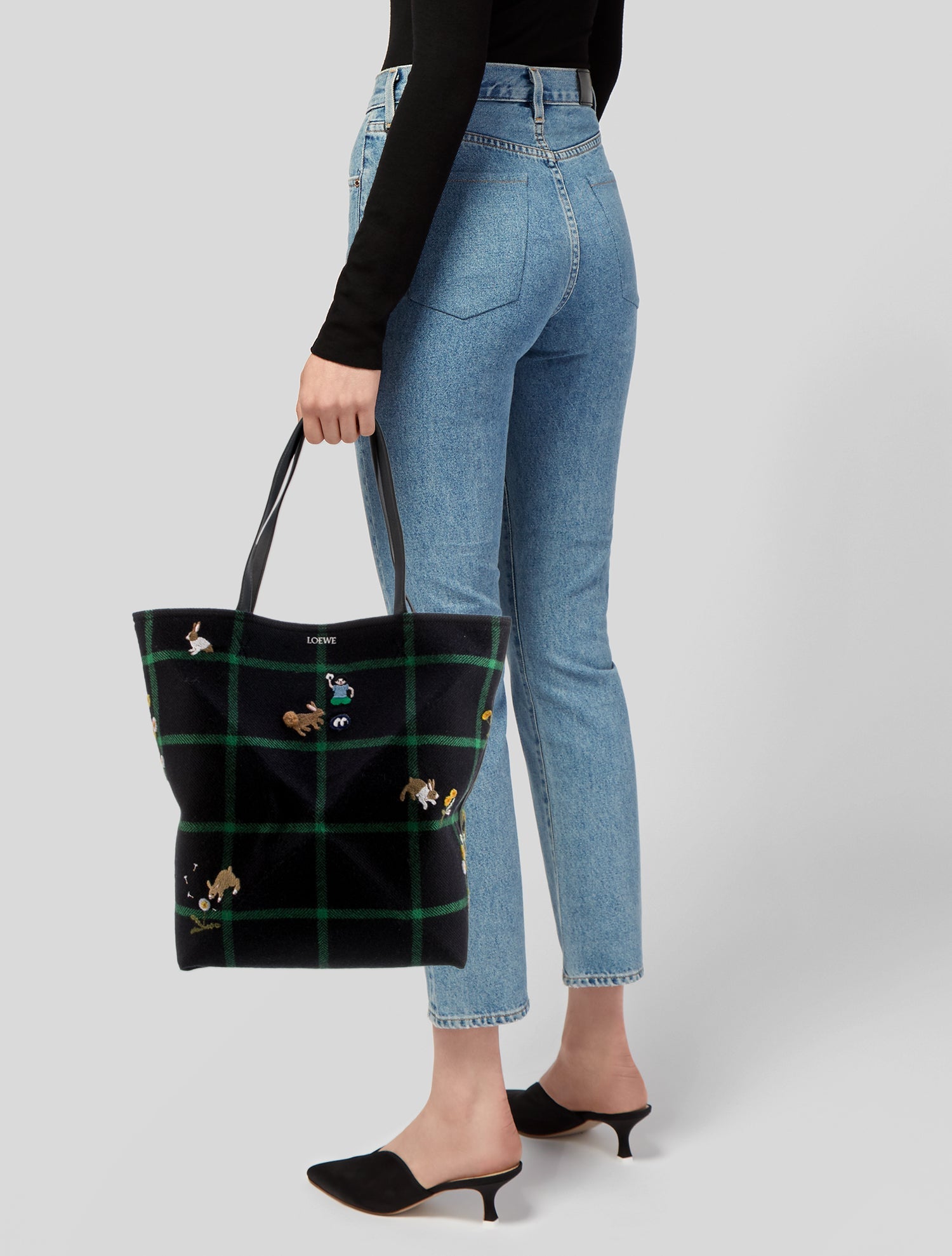 Loewe x Suna Fujita Wool Loewe Puzzle XL 2024