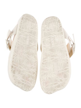 Loewe Leather Flip Flops