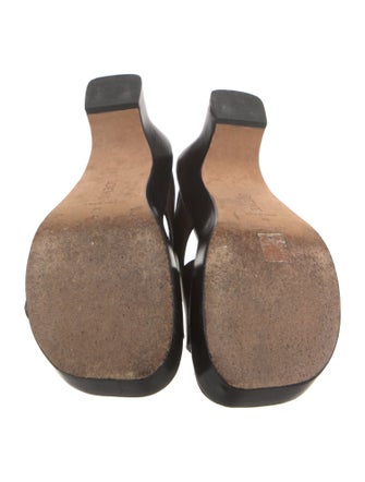 Loewe Leather Slides