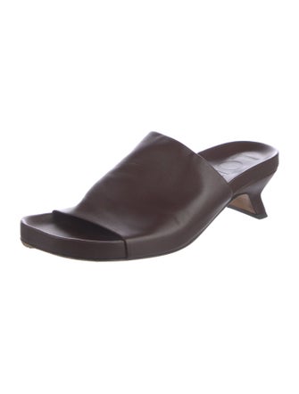 Loewe Leather Slides