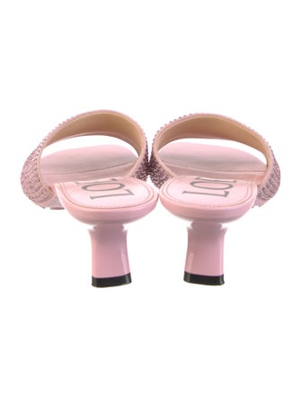 Loewe Crystal Slides