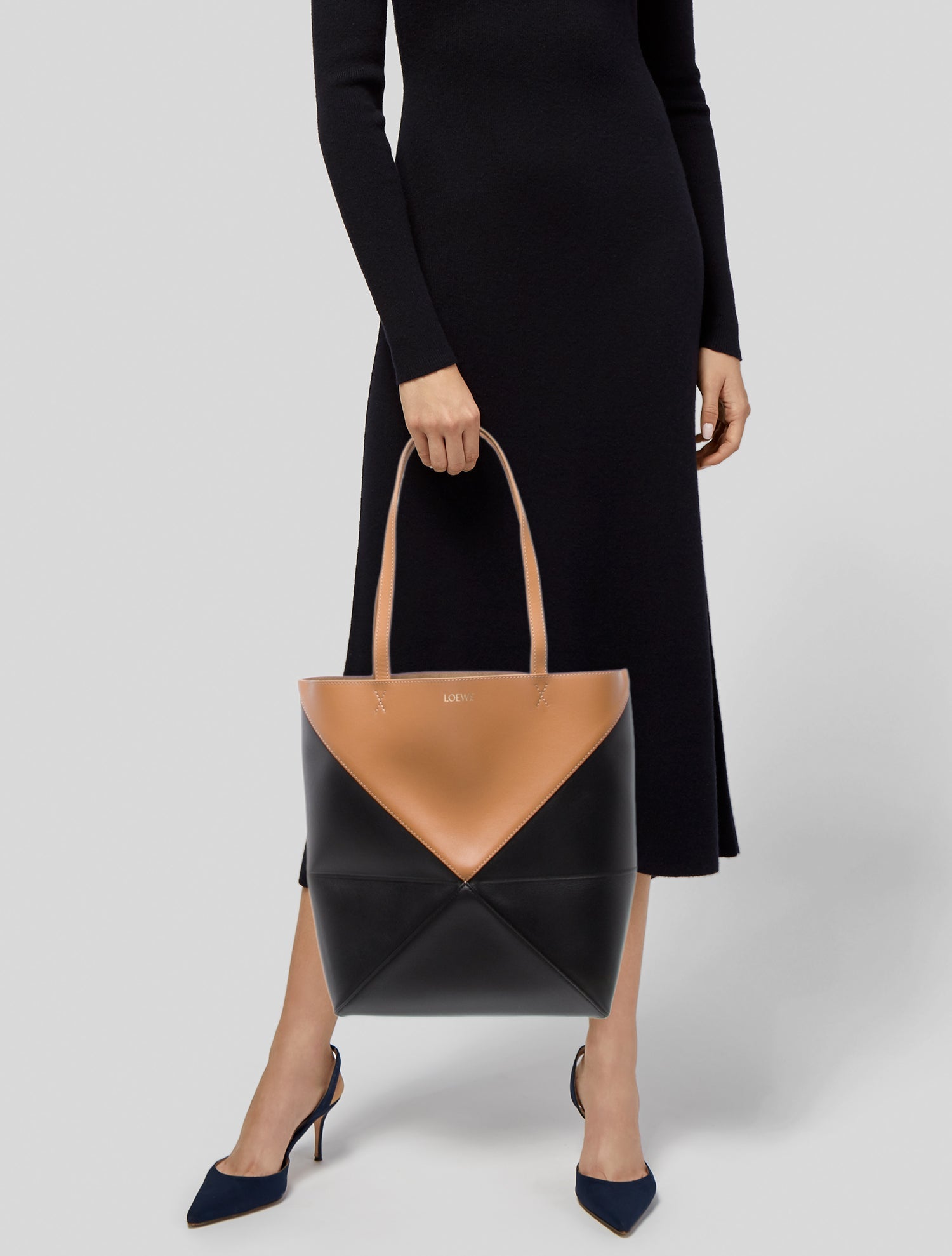 Loewe Leather Puzzle Medium 2023