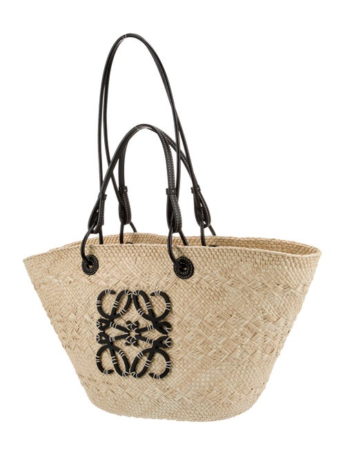 Loewe Straw Basket 2022