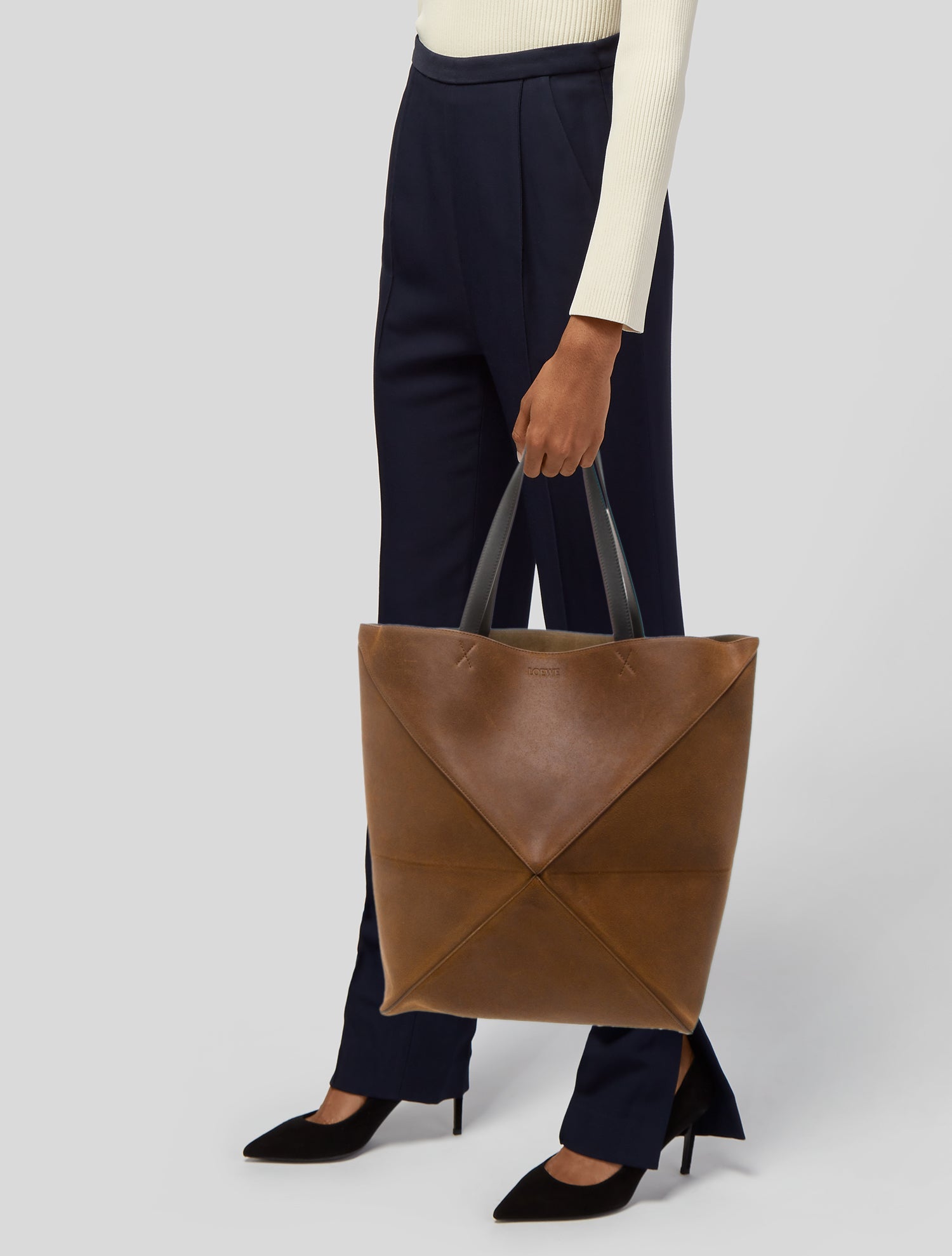 Loewe Suede Puzzle XL 2024