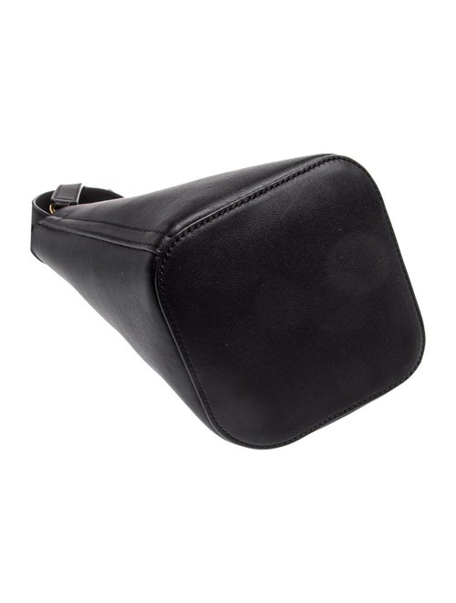 Loewe Leather Pebble Mini 2023