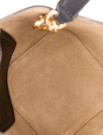 Loewe Leather Pebble Mini 2023