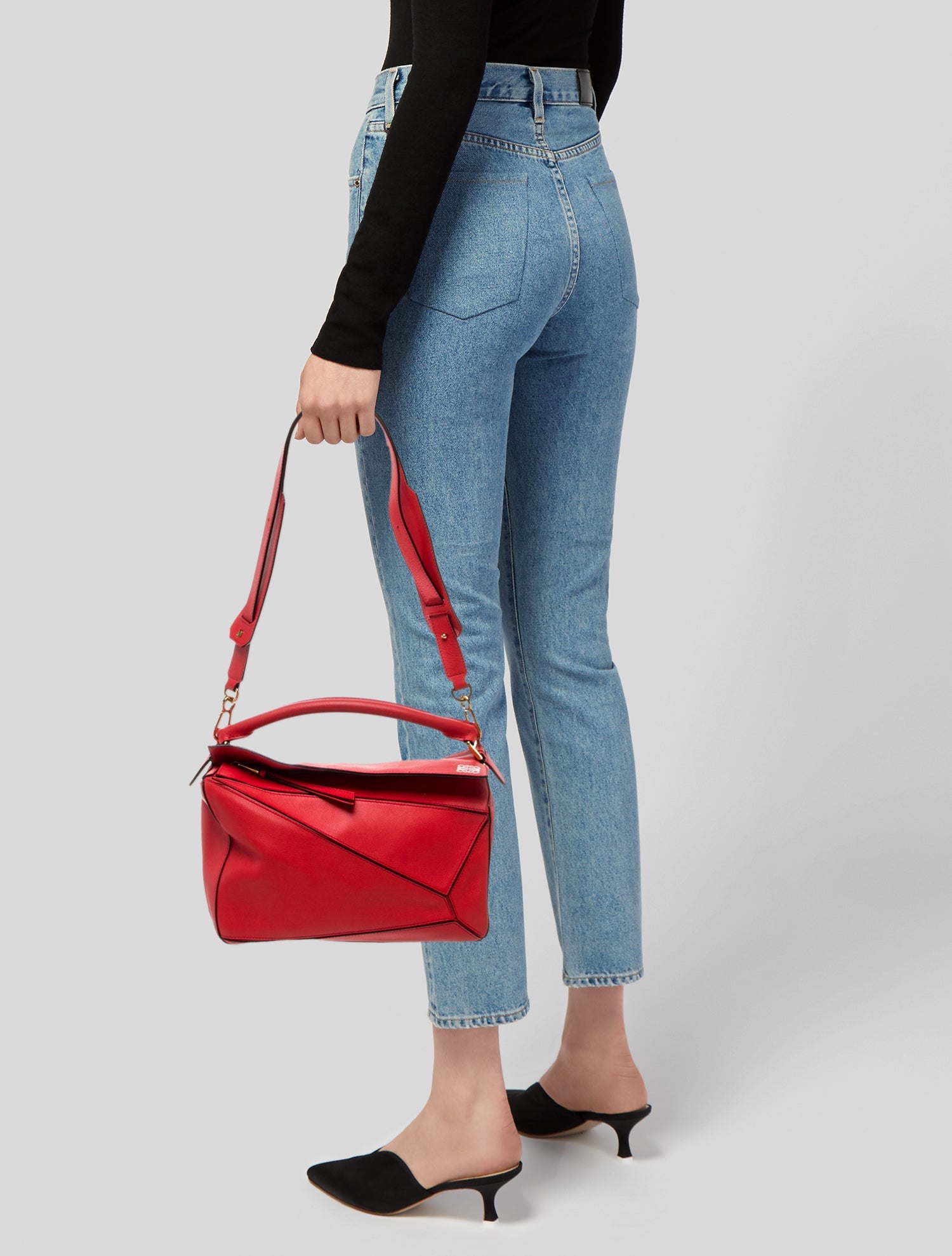 Loewe Leather Puzzle Medium