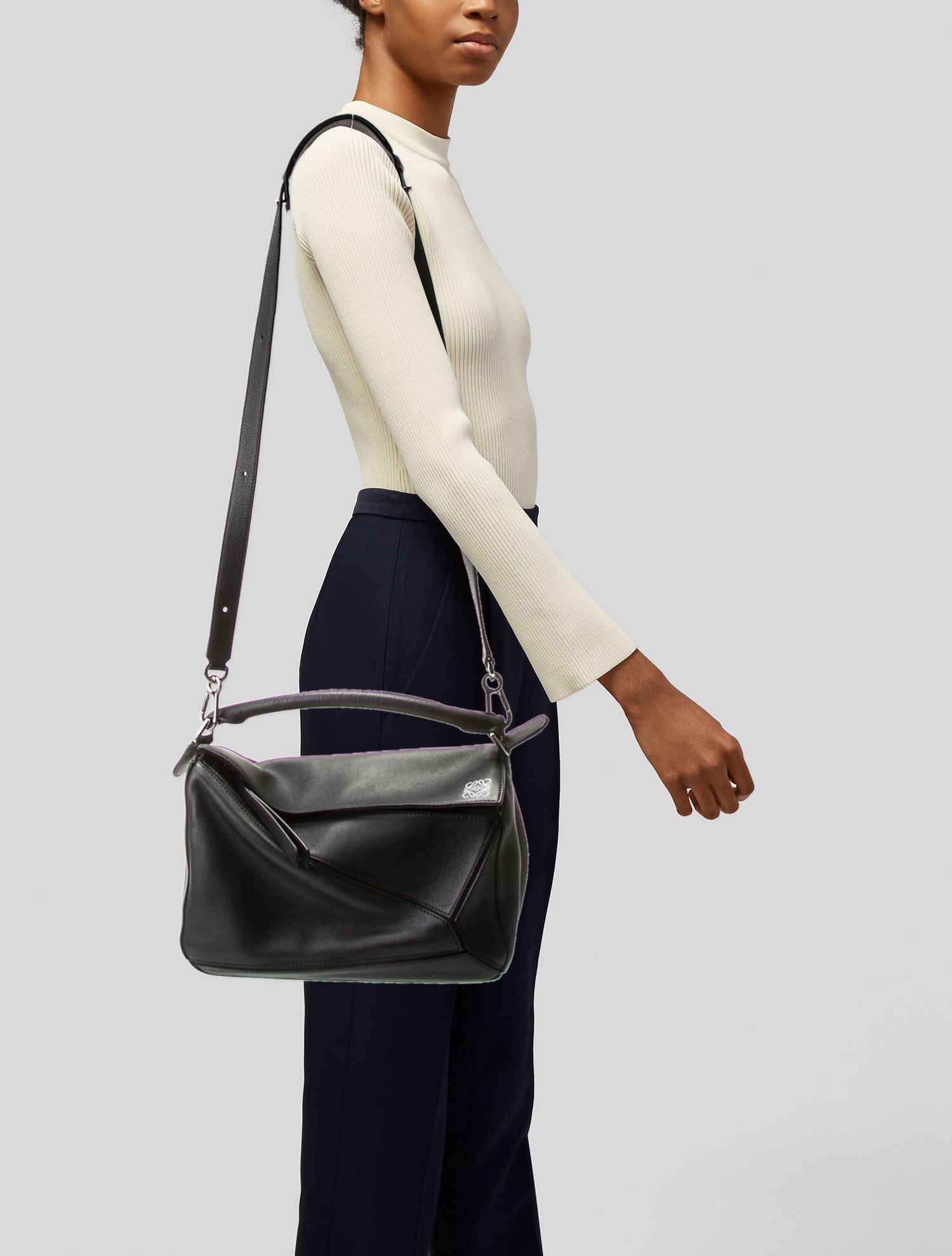 Loewe Leather Puzzle Medium