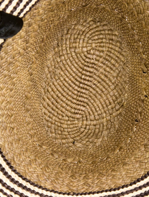 Loewe Raffia Anagram 2025