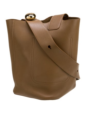 Loewe Leather Pebble Medium 2023