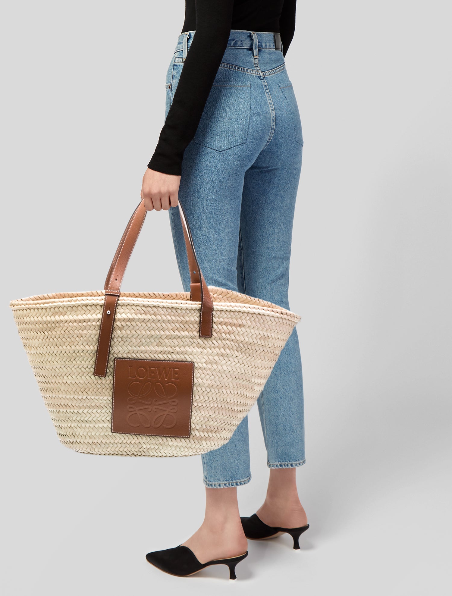 Loewe Raffia Basket