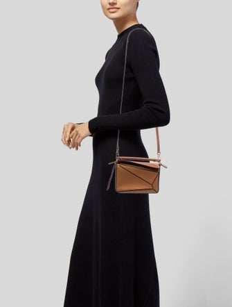 Loewe Leather Puzzle Mini 2023