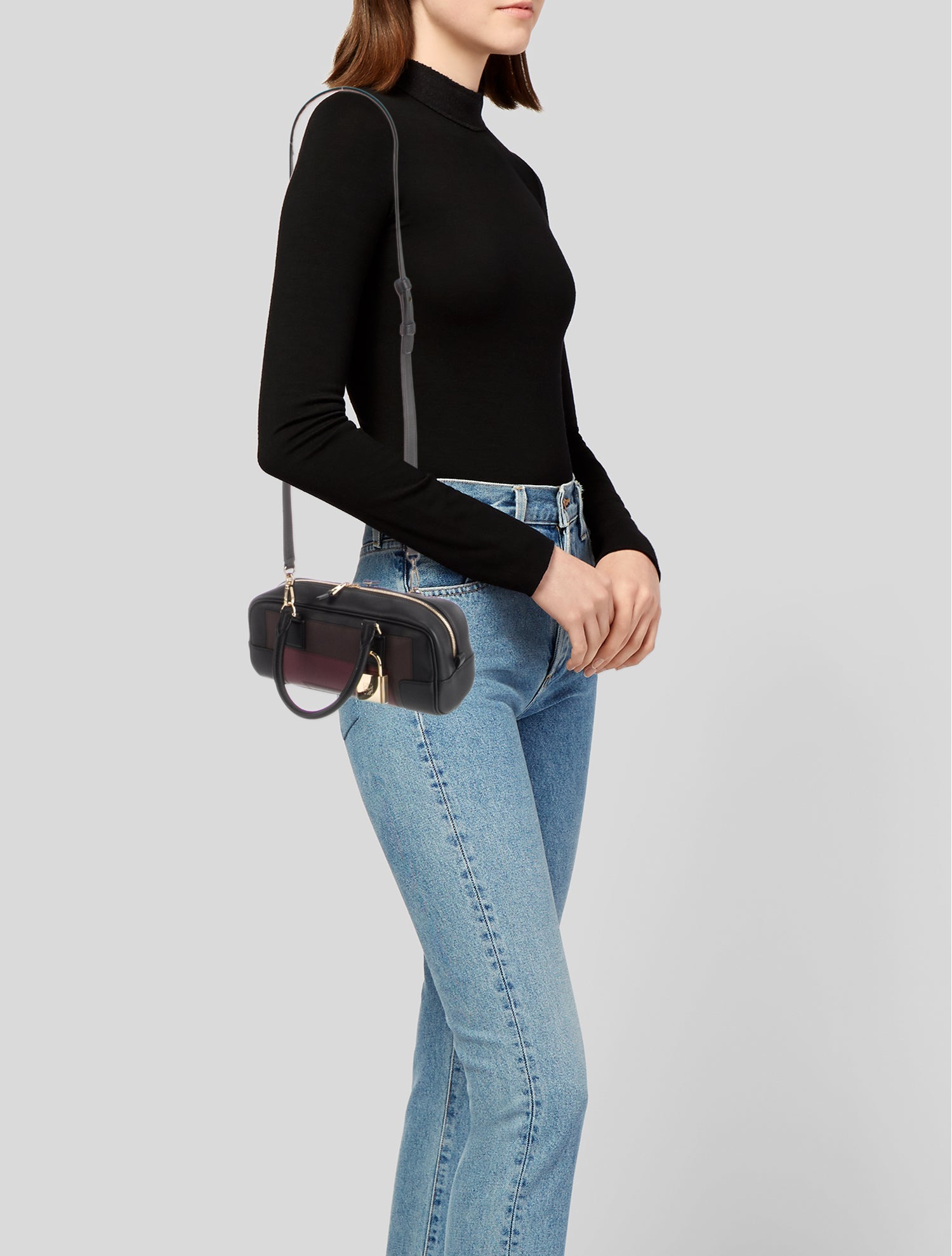 Loewe Leather Amazona 23 2025