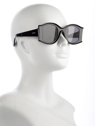 Loewe Oversize Tinted Sunglasses
