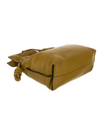 Loewe Signature Flamenco 2022