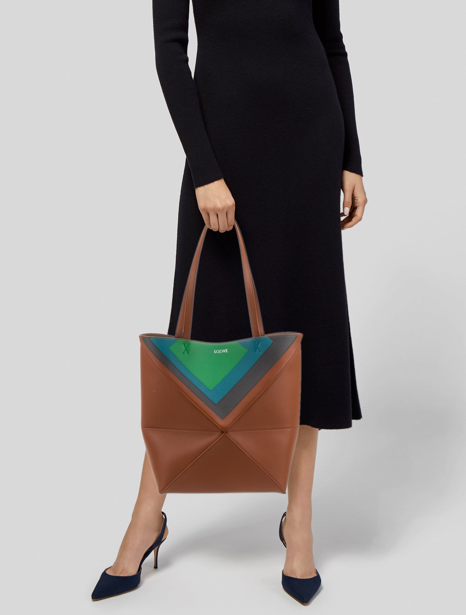 Loewe Leather Puzzle Medium 2025