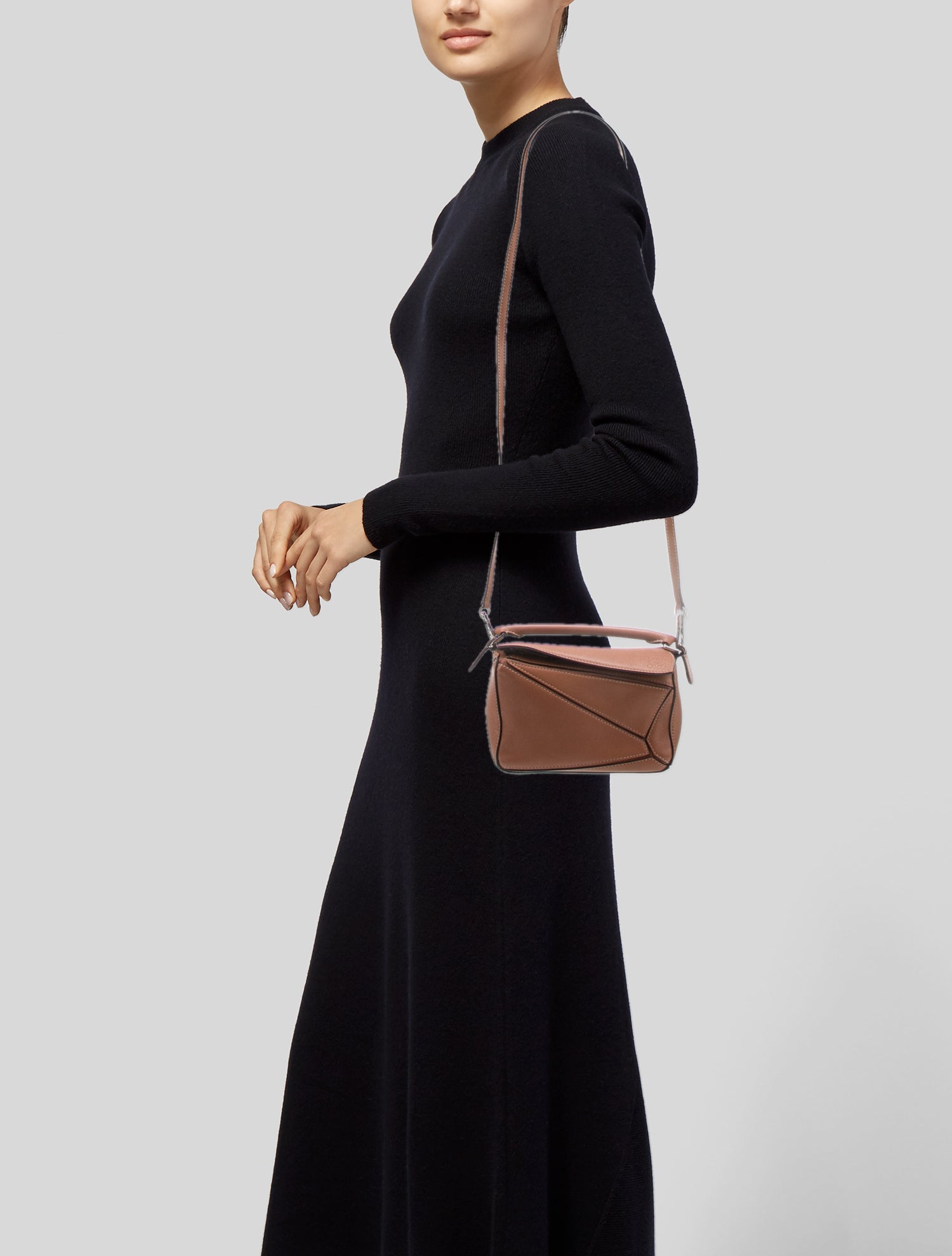 Loewe Leather Puzzle Mini 2022