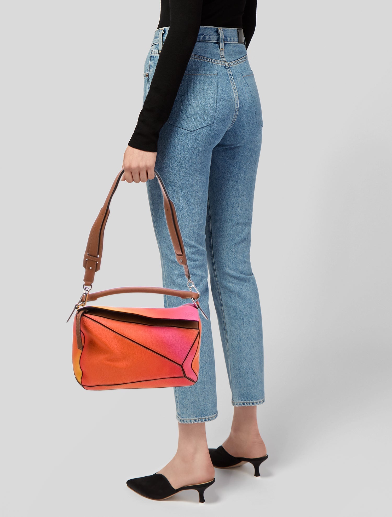 Loewe Leather Sunset Spray Puzzle Medium