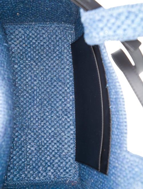 Loewe Signature Front Medium 2025