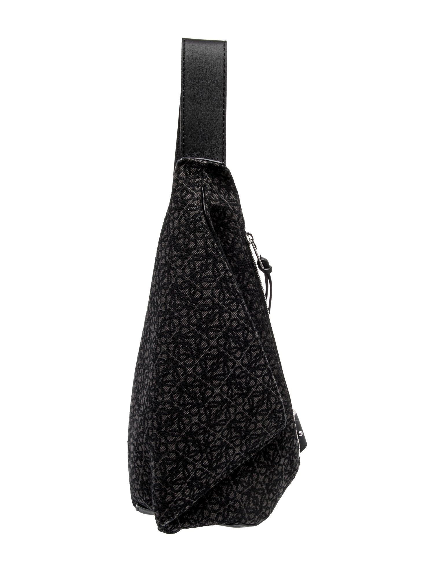 Loewe Canvas Anton 2022