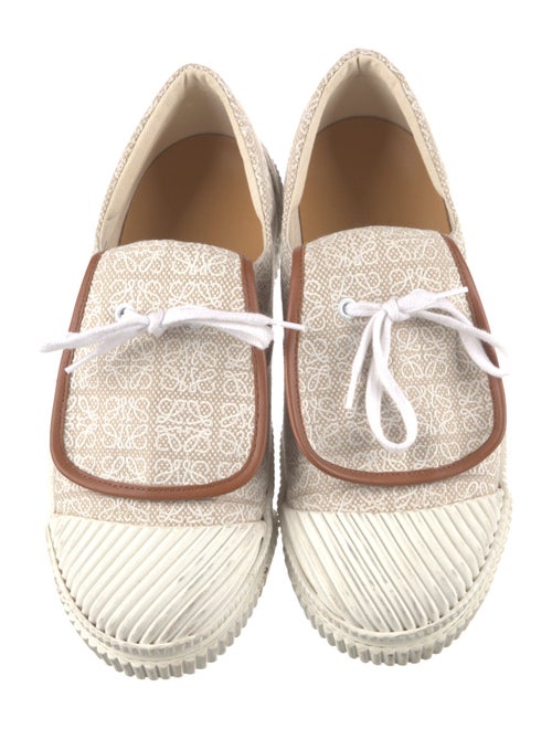 Loewe Sneakers