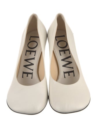 Loewe Leather Pumps