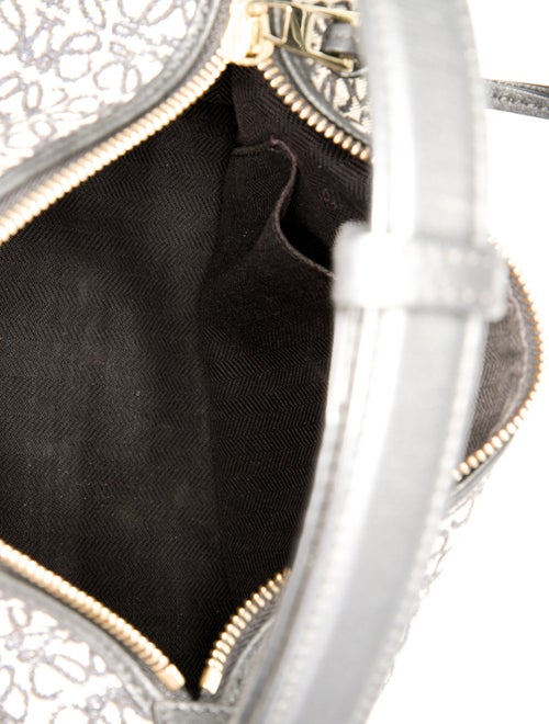 Loewe Anagram Canvas Cubi