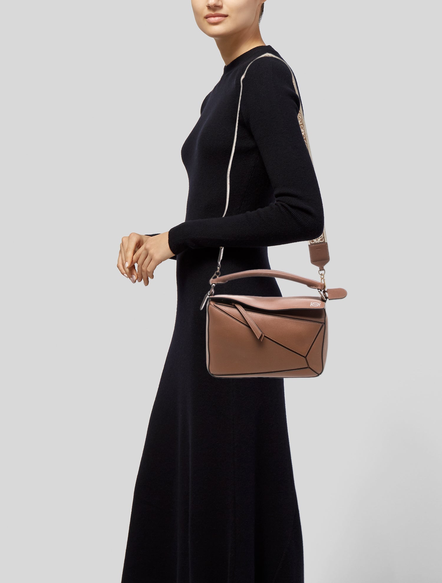 Loewe Signature Puzzle