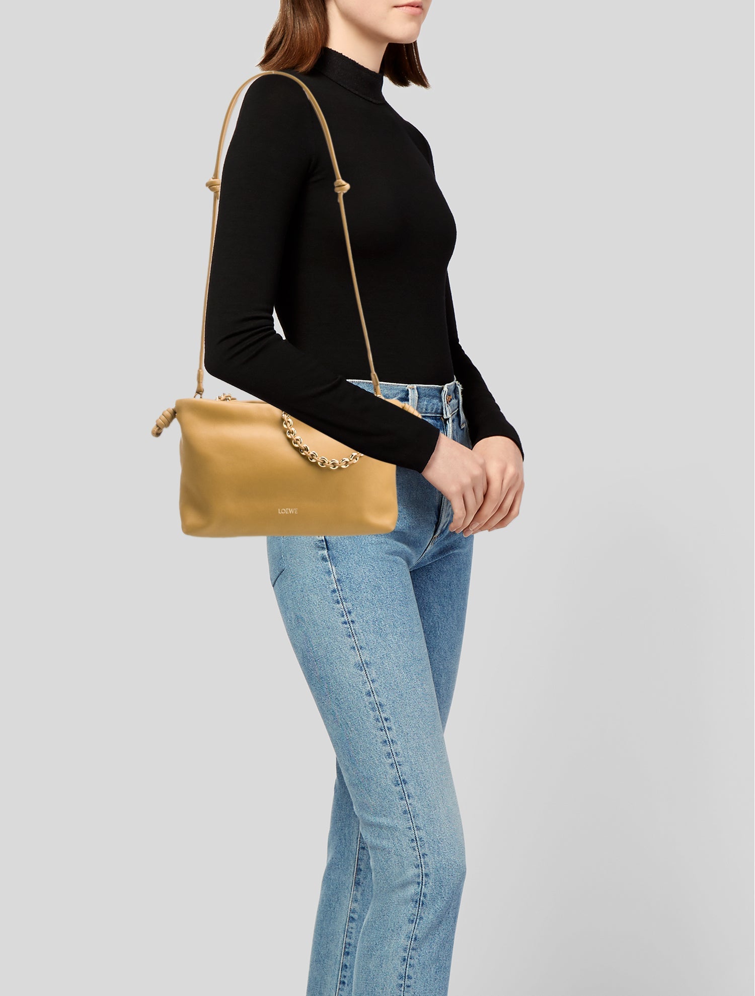 Loewe Leather Flamenco Medium 2024