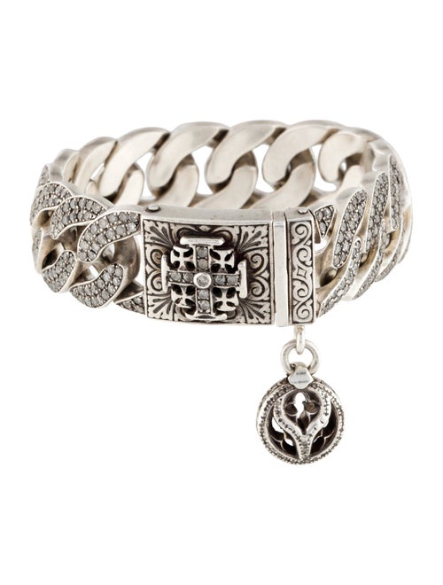 Loree Rodkin 9.20ctw Diamond Maltese Cross Link Bracelet