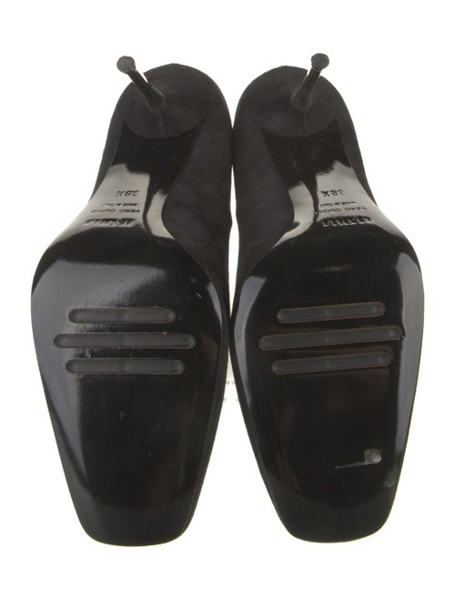 Le Silla Suede Pumps