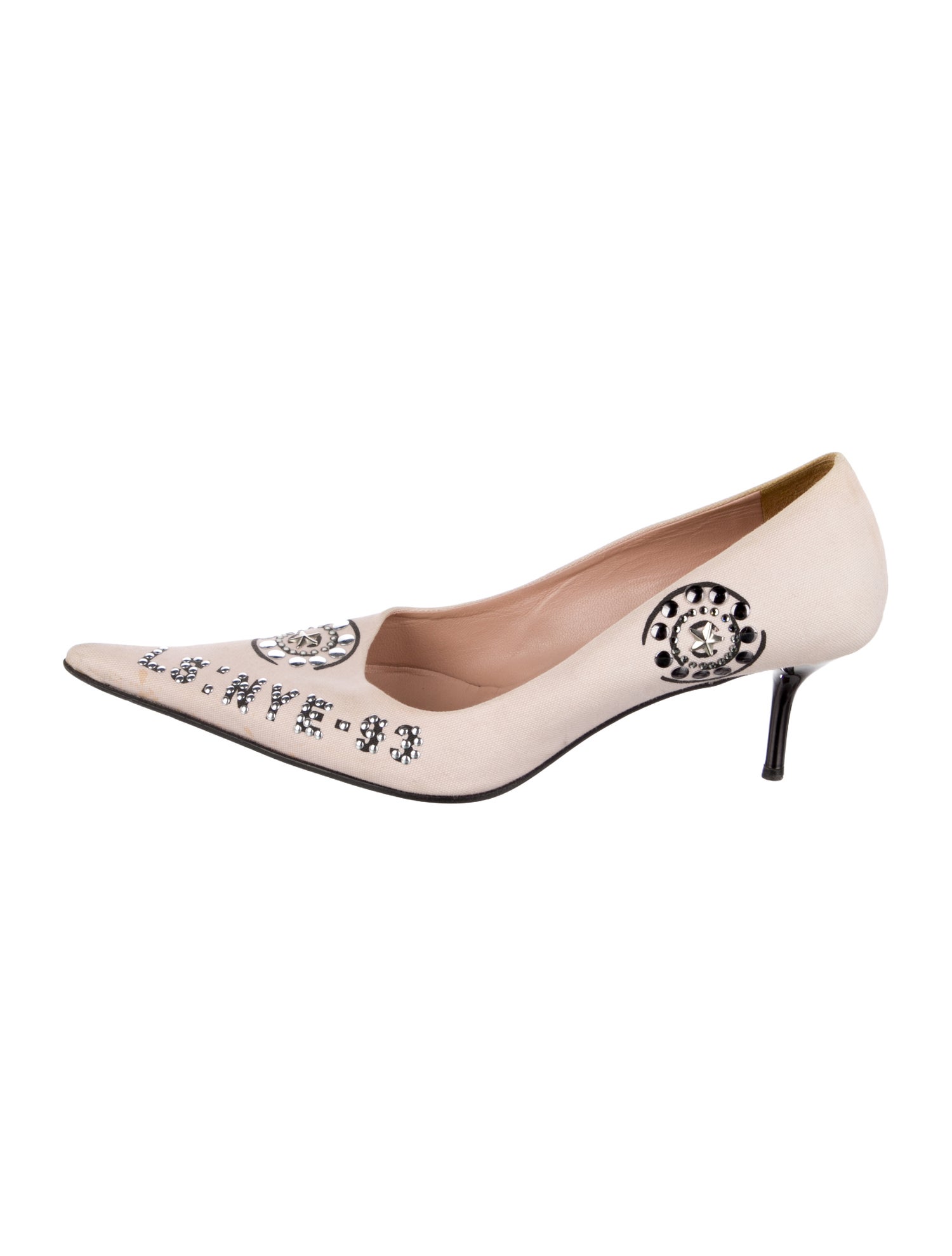 Le Silla Crystal Embellishments Pumps