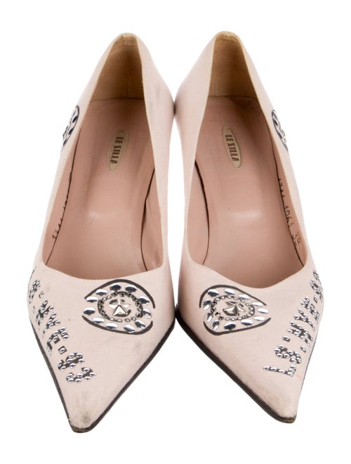 Le Silla Crystal Embellishments Pumps