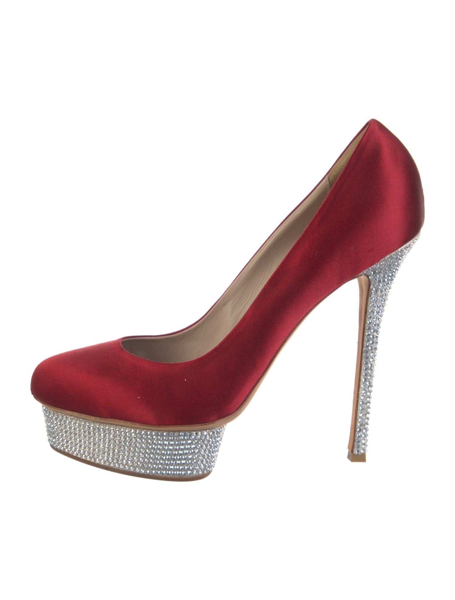 Le Silla Satin Pumps