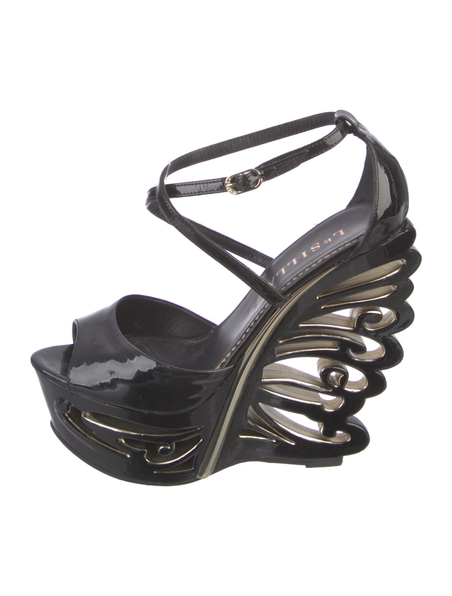 Le Silla Patent Leather Sandals