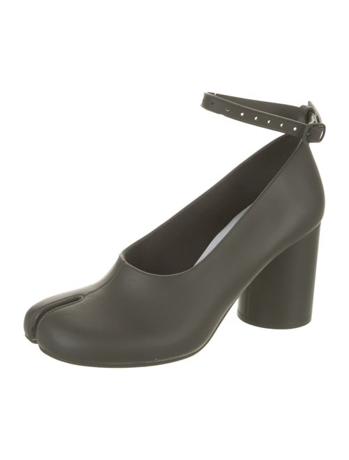 Maison Margiela Leather Pumps
