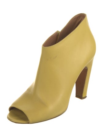 Maison Margiela Leather Pumps