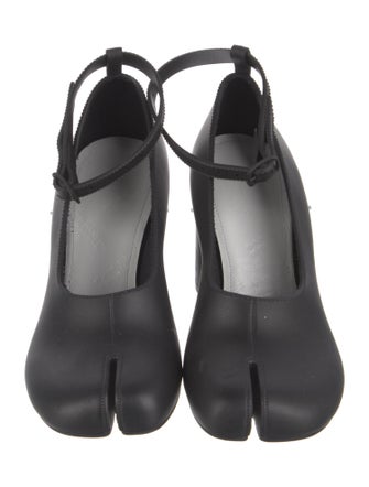Maison Margiela Leather Pumps