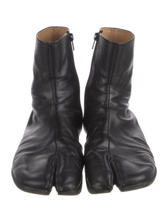 Maison Margiela Leather Cutout Accent Boots
